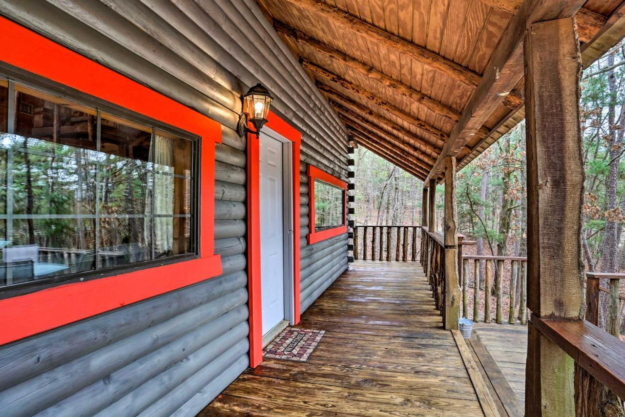 Broken Bow Log Cabin With Fire Pit, Pond, And Deck! Extérieur photo