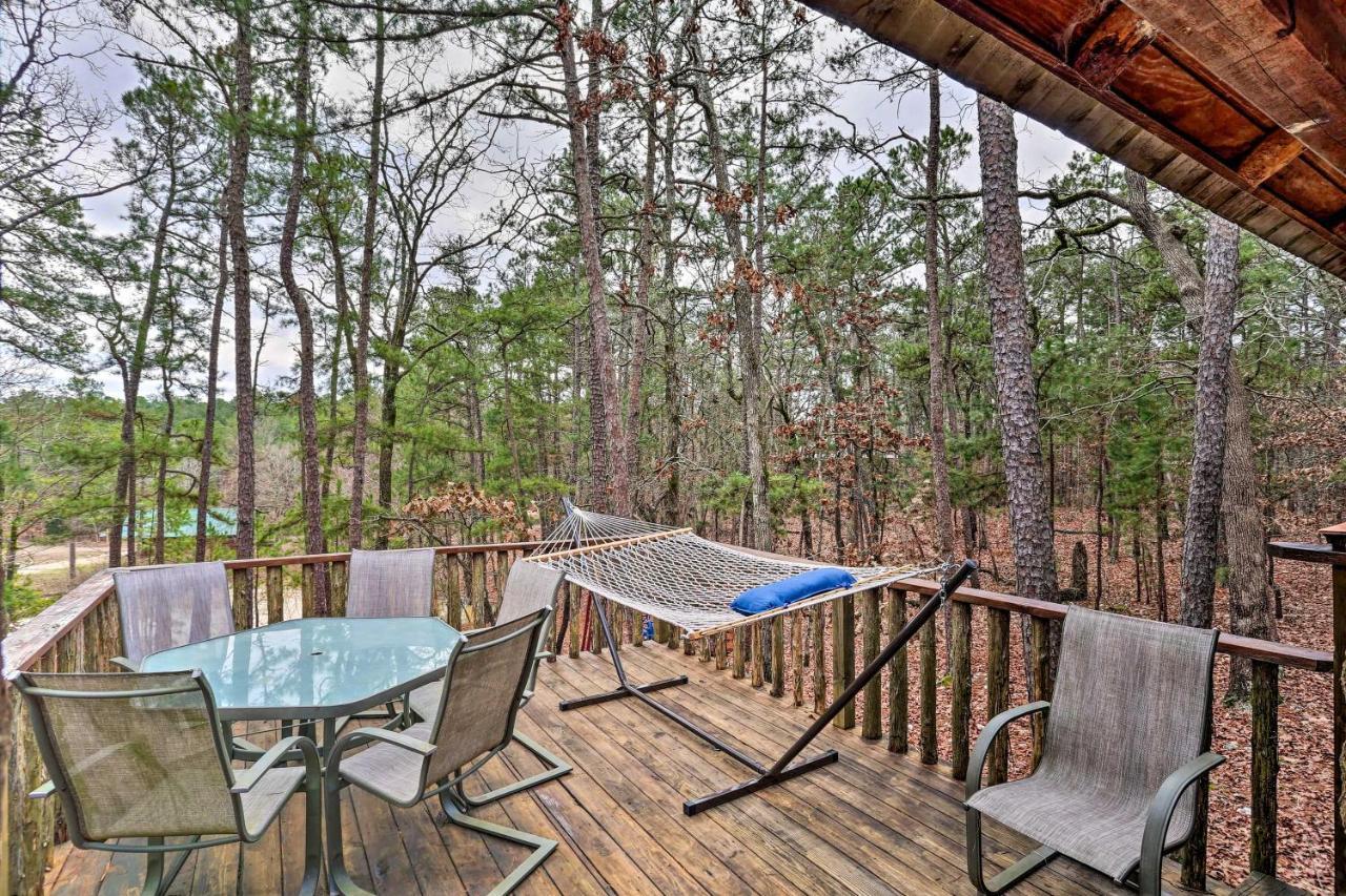 Broken Bow Log Cabin With Fire Pit, Pond, And Deck! Extérieur photo